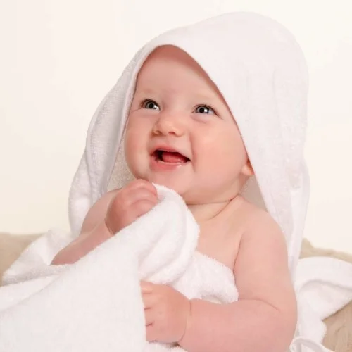 ‘The Cuddle’ hands-free apron towels